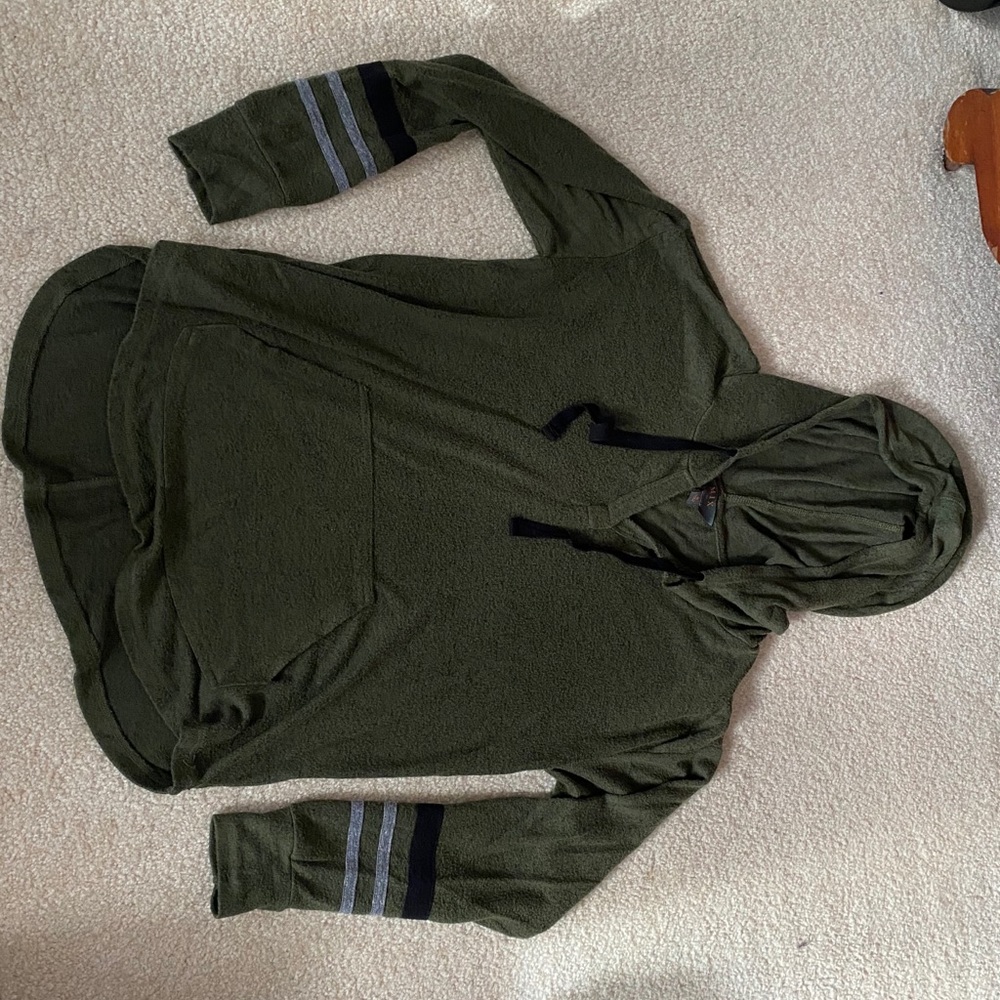 Hooded pullover with kangaroo pouch